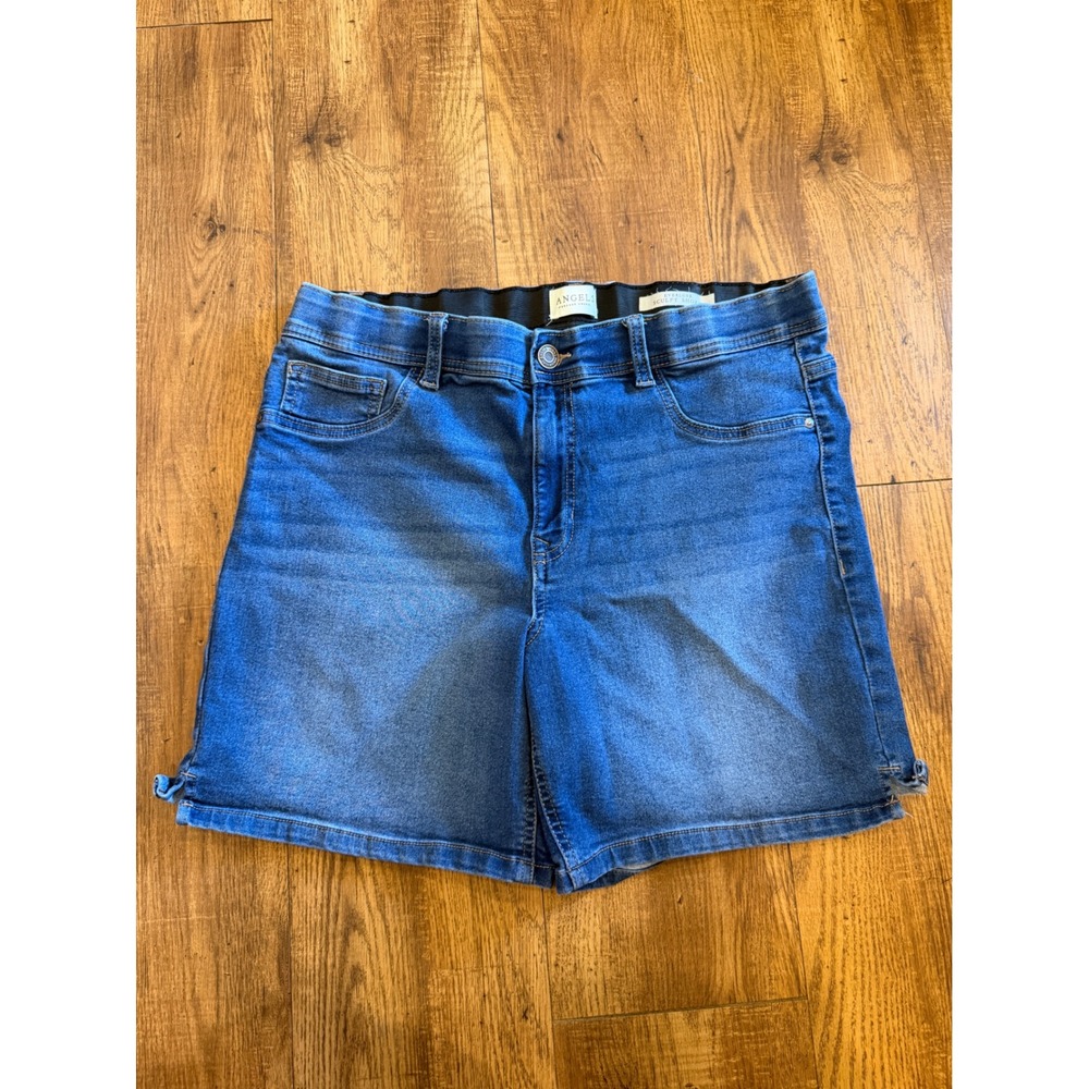 Angels Forever Young Everluxe Sculpt Blue Denim Shorts Womens 14/32 Mid Wash